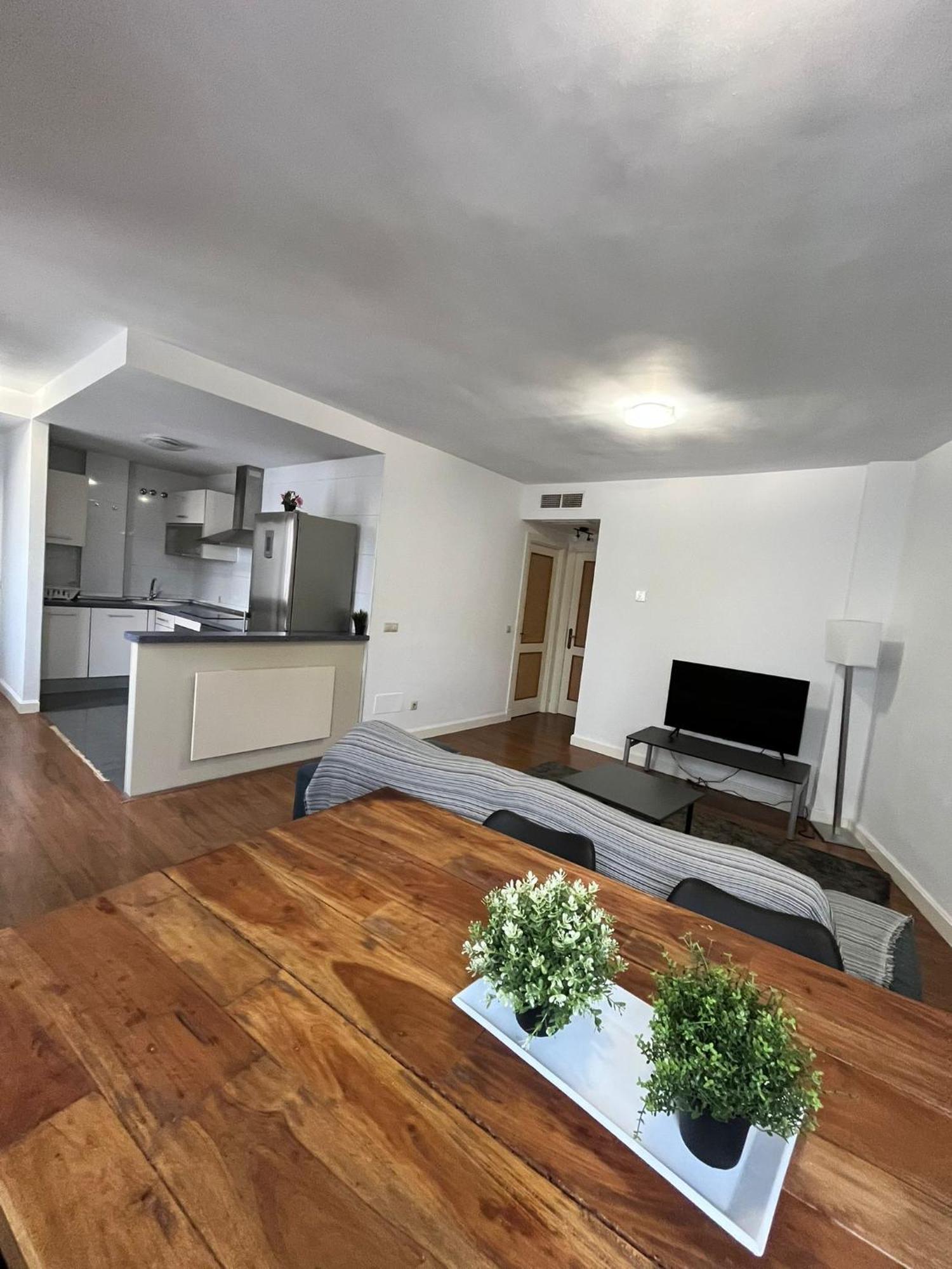 מאלגה El Torcal Luxury Apartment With Free Parking מראה חיצוני תמונה