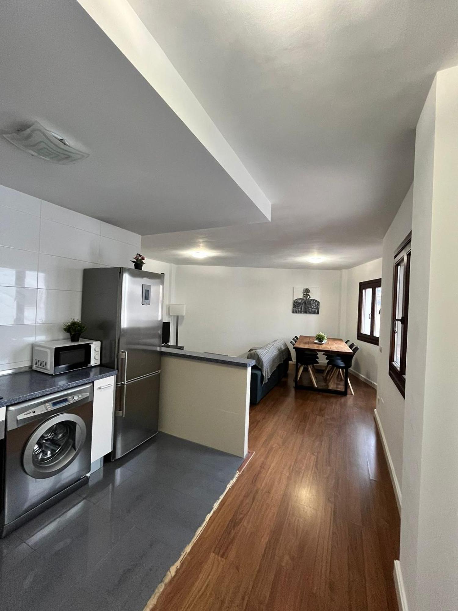 מאלגה El Torcal Luxury Apartment With Free Parking מראה חיצוני תמונה