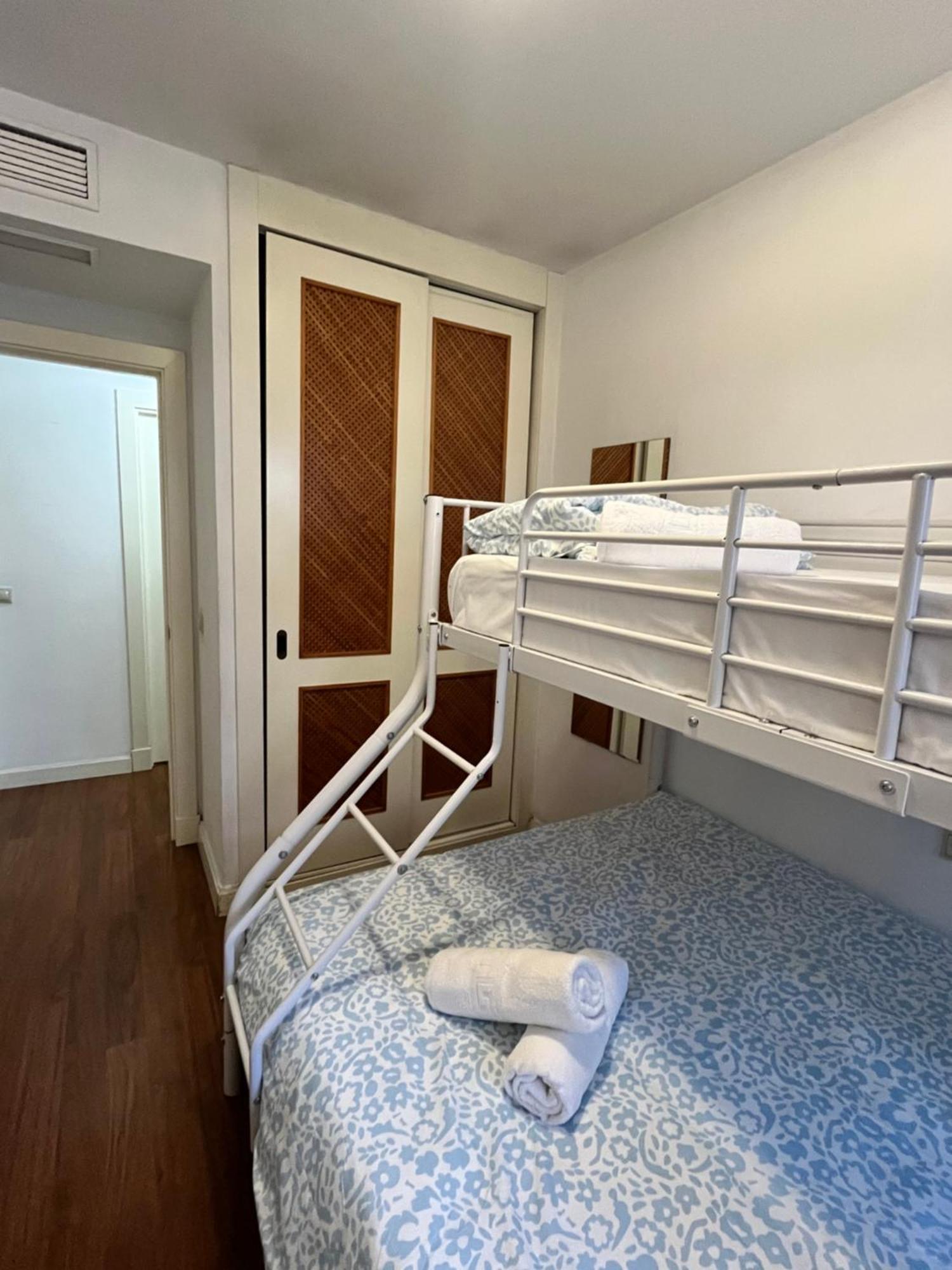 מאלגה El Torcal Luxury Apartment With Free Parking מראה חיצוני תמונה