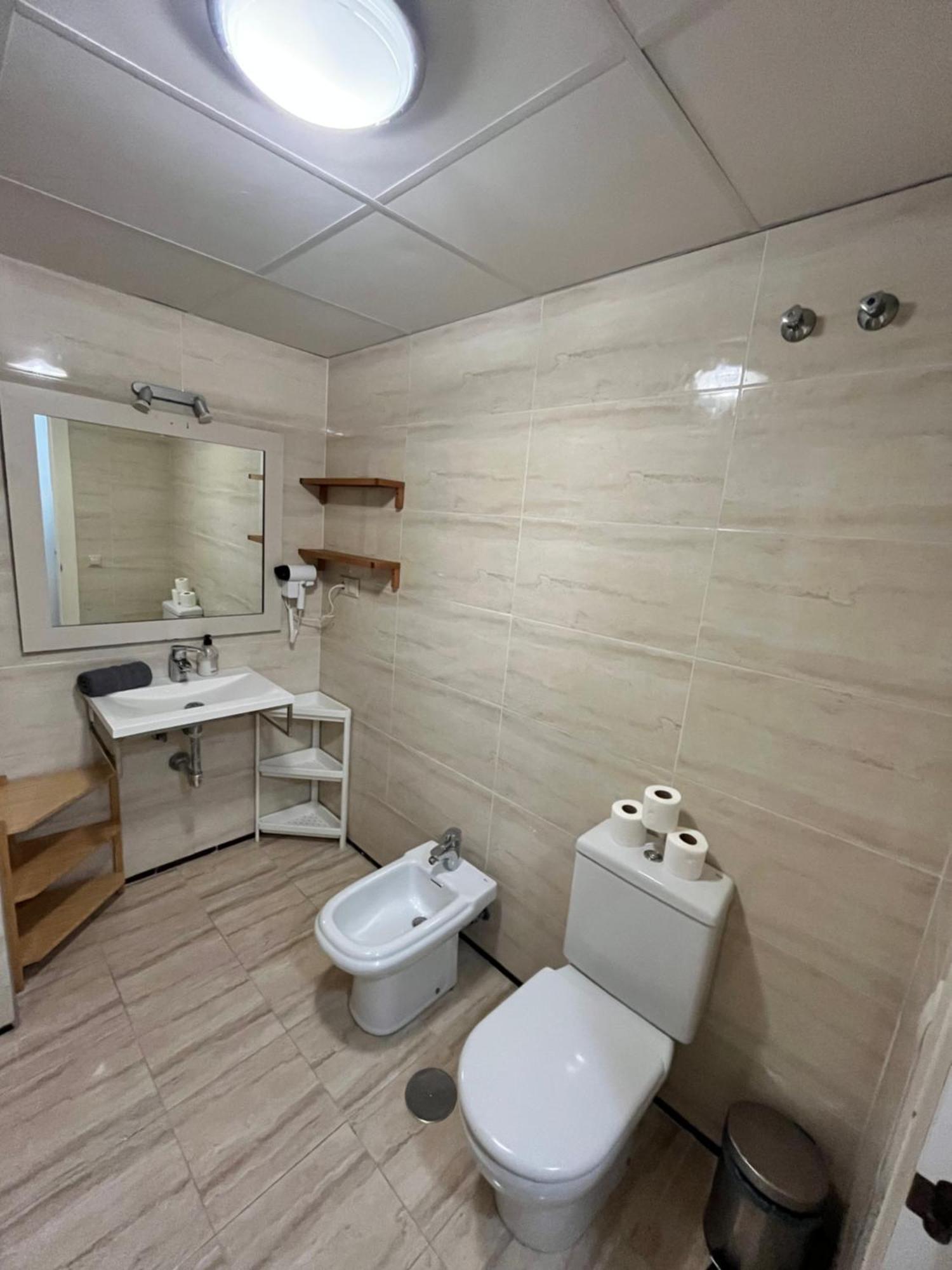 מאלגה El Torcal Luxury Apartment With Free Parking מראה חיצוני תמונה