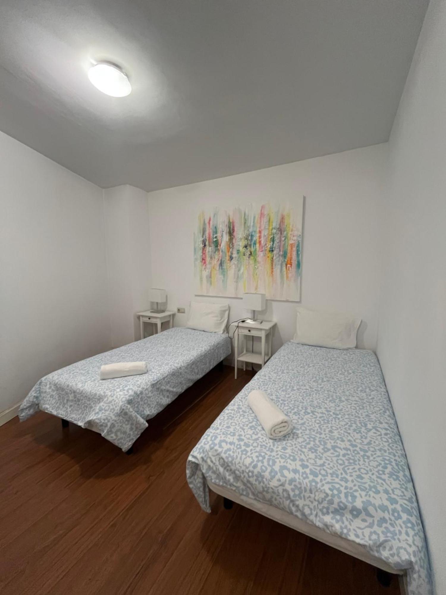 מאלגה El Torcal Luxury Apartment With Free Parking מראה חיצוני תמונה