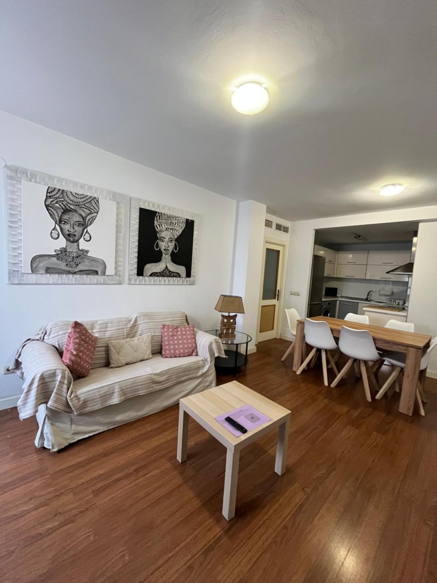 מאלגה El Torcal Luxury Apartment With Free Parking מראה חיצוני תמונה